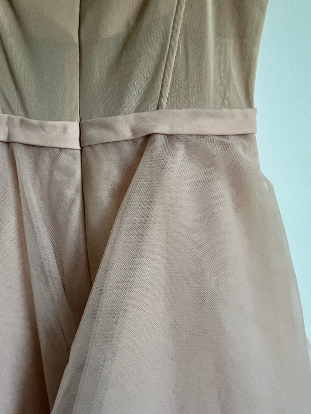 BCBGMaxAzria Blush Pink Tiered Tulle Midi Dress - Picture 8 of 12